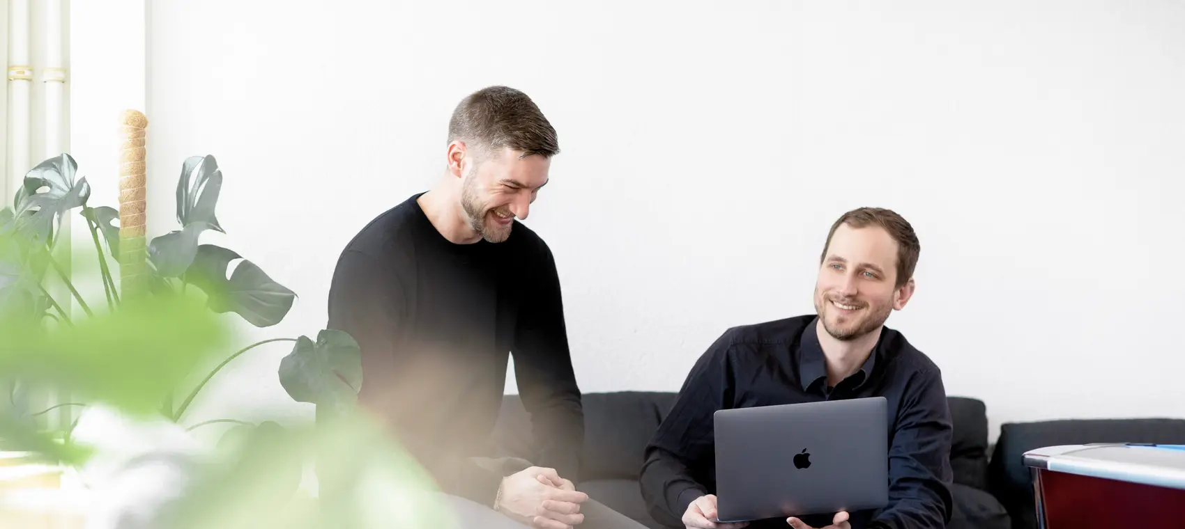 STARK-Team im Gespräch im Büro in Heidelberg
